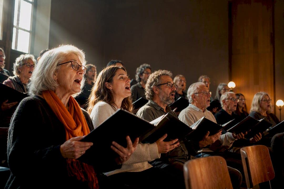 Make mugs sing: choir quotes under 12 words with simple credit tips