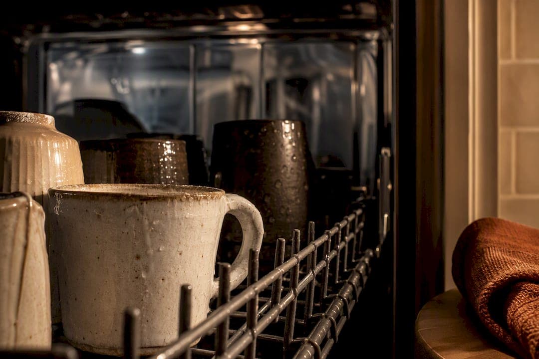 Save Handmade Ceramic Mugs: Will They Survive 50 Dishwasher Runs?